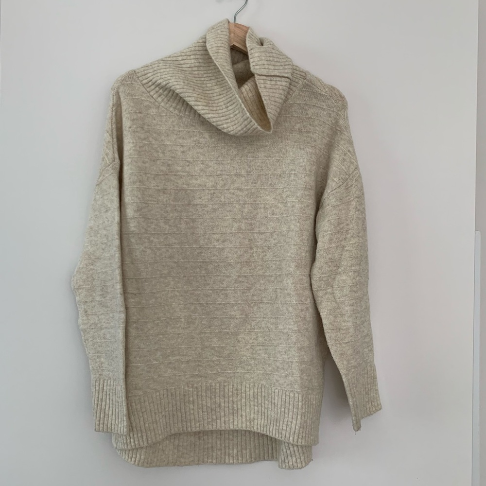 Old Navy Cream Sweater